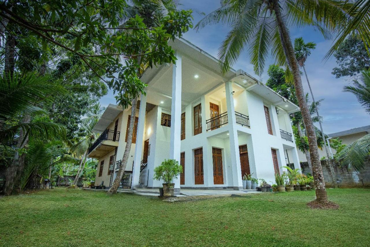Homejay Residancies อูนาวาตูนา ภายนอก รูปภาพ